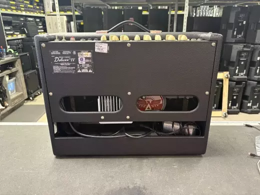 Store Special Product - Fender - 223-1200-000